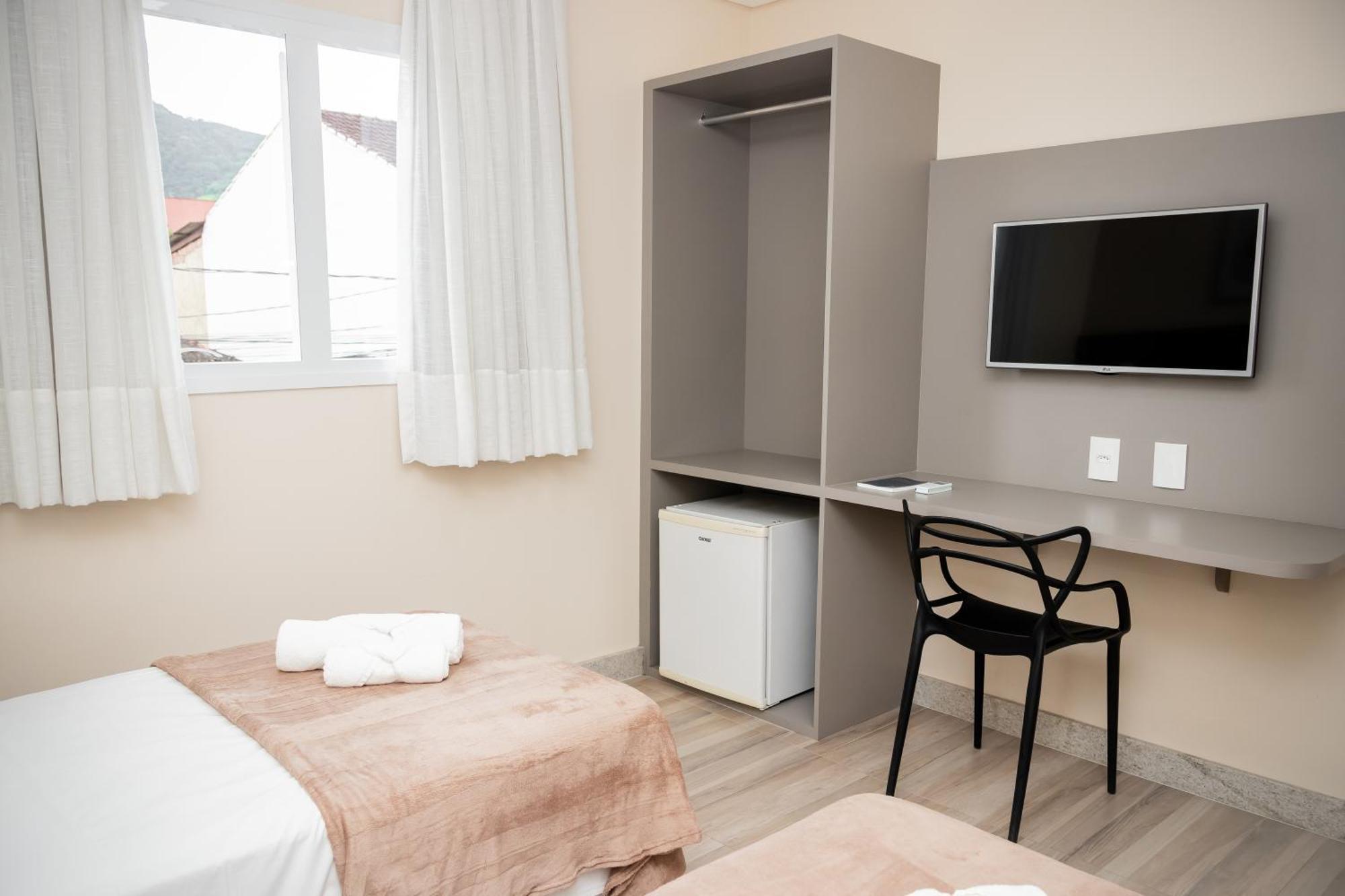 Augusta Hotel Joao Neiva Экстерьер фото